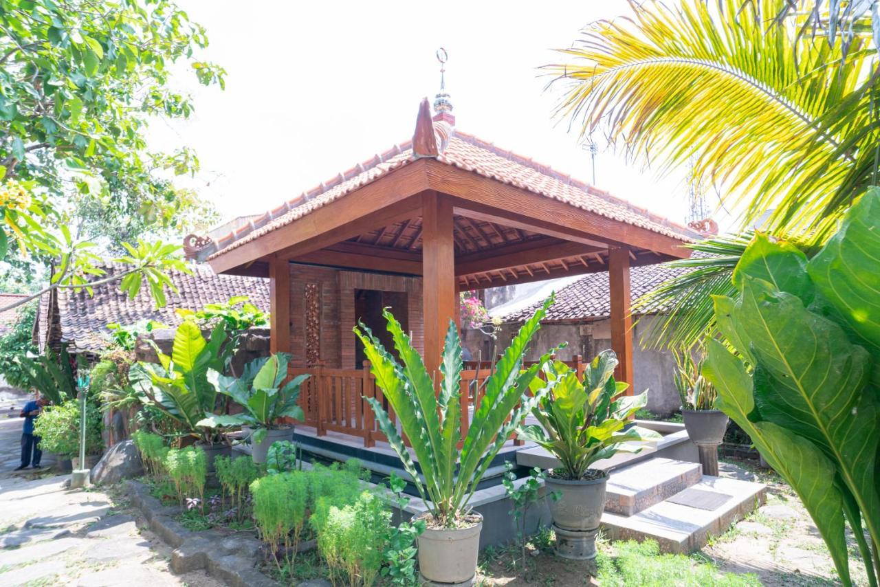 Reddoorz @ Panglima Sudirman Madiun Hotel Exterior photo